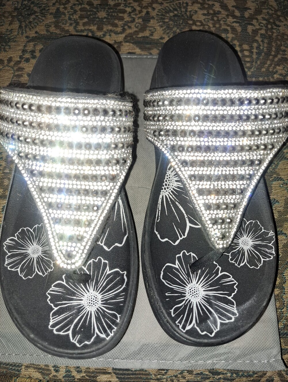 Embellished Black Thong Sandals with Silver Rhinestones Flower Motif Arch Fit